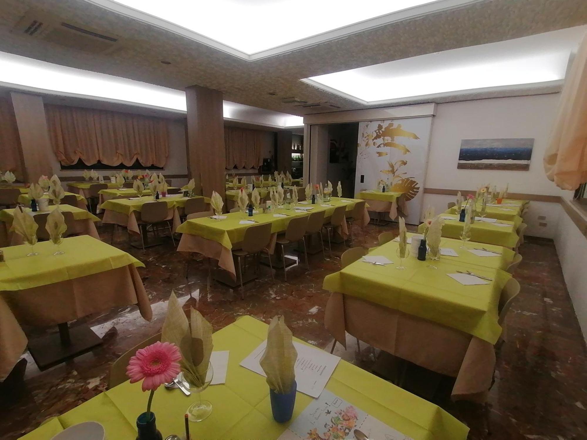 Hotel Silvana Bellaria-Igea Marina Exterior foto